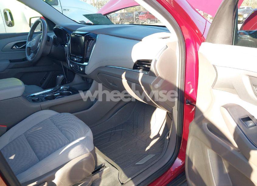 Photo 5 of 2020 Chevrolet Traverse FWD LT CLOTH (VIN 1GNERGKW0LJ132834)