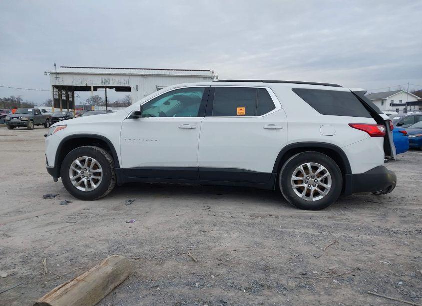 Photo 13 of 2020 Chevrolet Traverse FWD LT CLOTH (VIN 1GNERGKW0LJ316090)