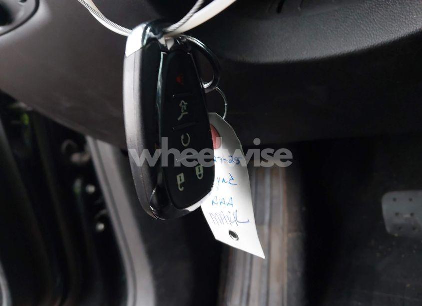 Photo 11 of 2021 Chevrolet Traverse LT CLOTH (VIN 1GNERGKW0MJ157167)