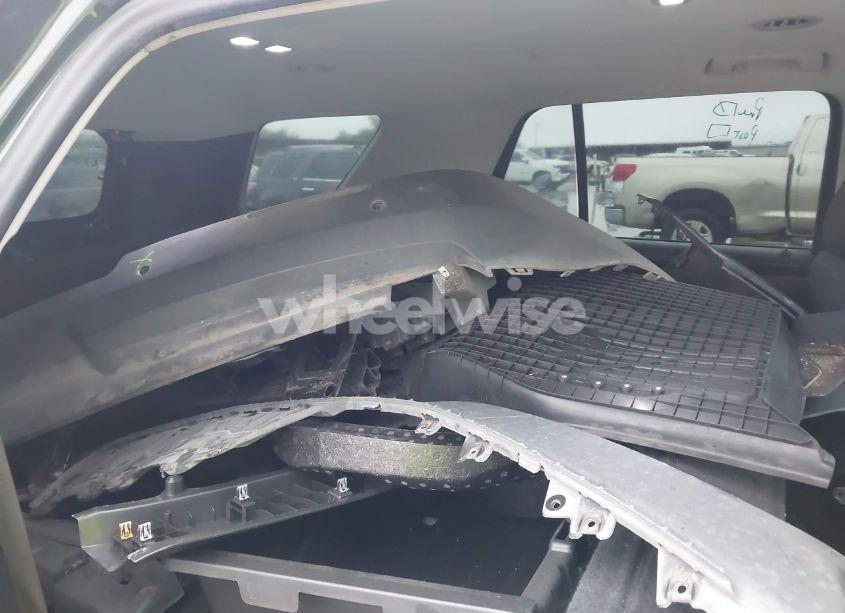 Photo 12 of 2021 Chevrolet Traverse LT CLOTH (VIN 1GNERGKW0MJ157167)