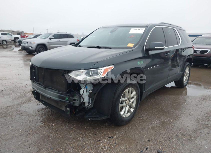 Photo 2 of 2021 Chevrolet Traverse LT CLOTH (VIN 1GNERGKW0MJ157167)