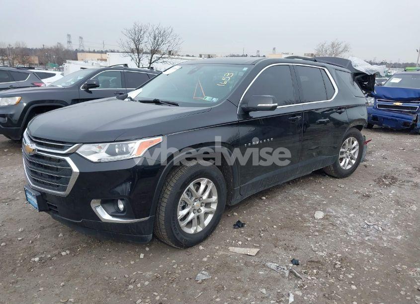 Photo 2 of 2021 Chevrolet Traverse FWD LT CLOTH (VIN 1GNERGKW0MJ252800)
