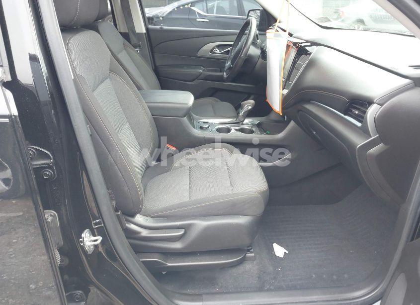 Photo 5 of 2021 Chevrolet Traverse FWD LT CLOTH (VIN 1GNERGKW0MJ252800)