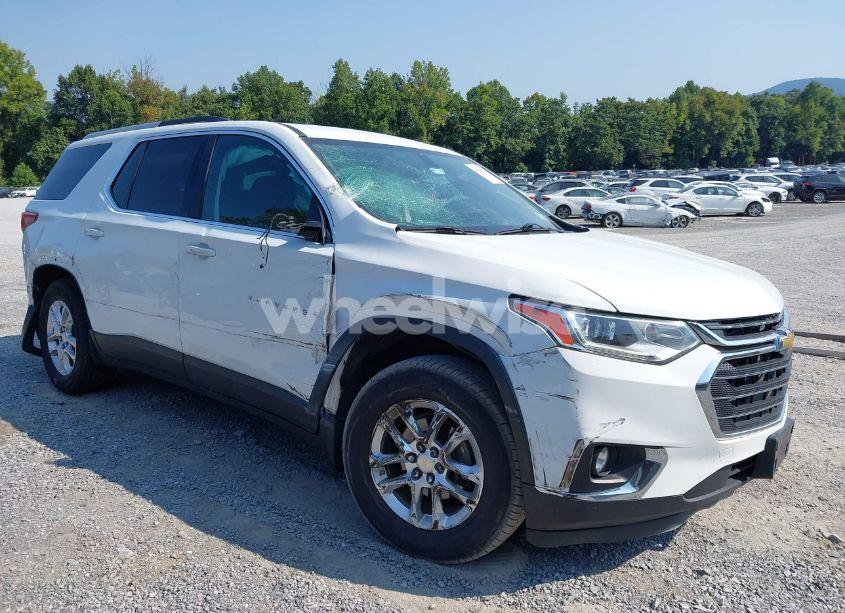 Photo 6 of 2018 Chevrolet Traverse 1LT (VIN 1GNERGKW1JJ100732)
