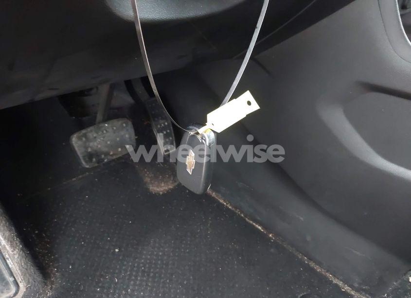 Photo 11 of 2018 Chevrolet Traverse 1LT (VIN 1GNERGKW1JJ195342)