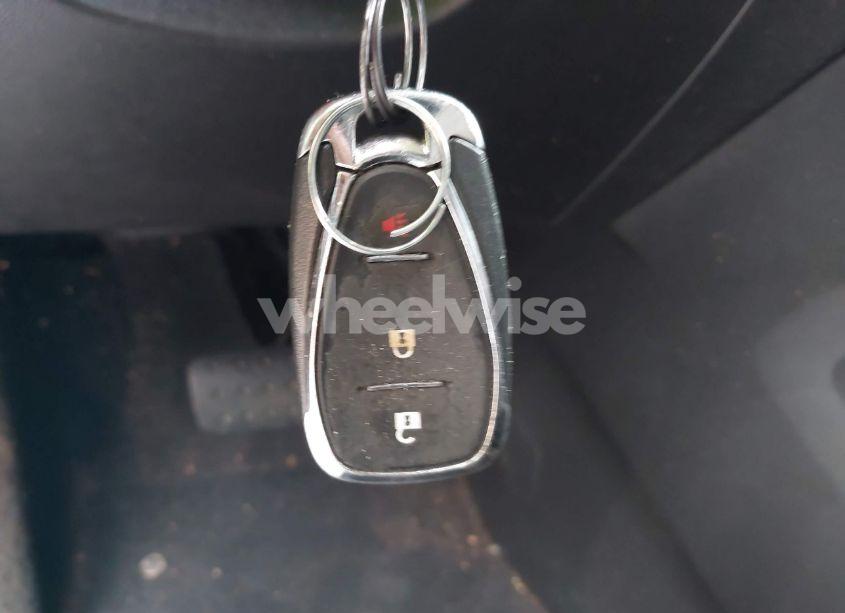 Photo 11 of 2018 Chevrolet Traverse 1LT (VIN 1GNERGKW1JJ211135)