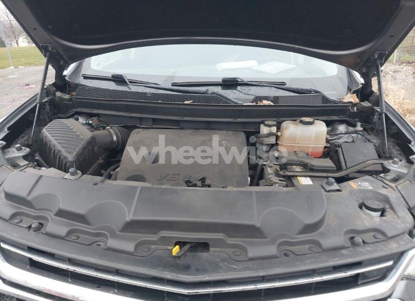 Photo 10 of 2018 Chevrolet Traverse 1LT (VIN 1GNERGKW1JJ271481)