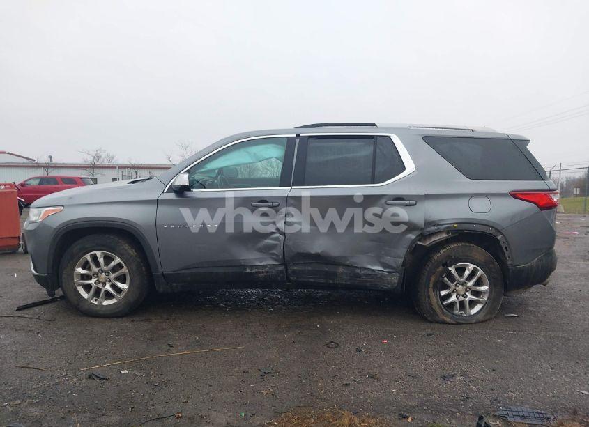 Photo 14 of 2018 Chevrolet Traverse 1LT (VIN 1GNERGKW1JJ271481)