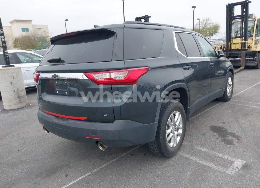 Photo 4 of 2019 Chevrolet Traverse 1LT (VIN 1GNERGKW1KJ114650)