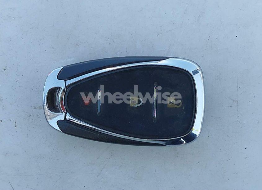 Photo 11 of 2019 Chevrolet Traverse 1LT (VIN 1GNERGKW1KJ148359)