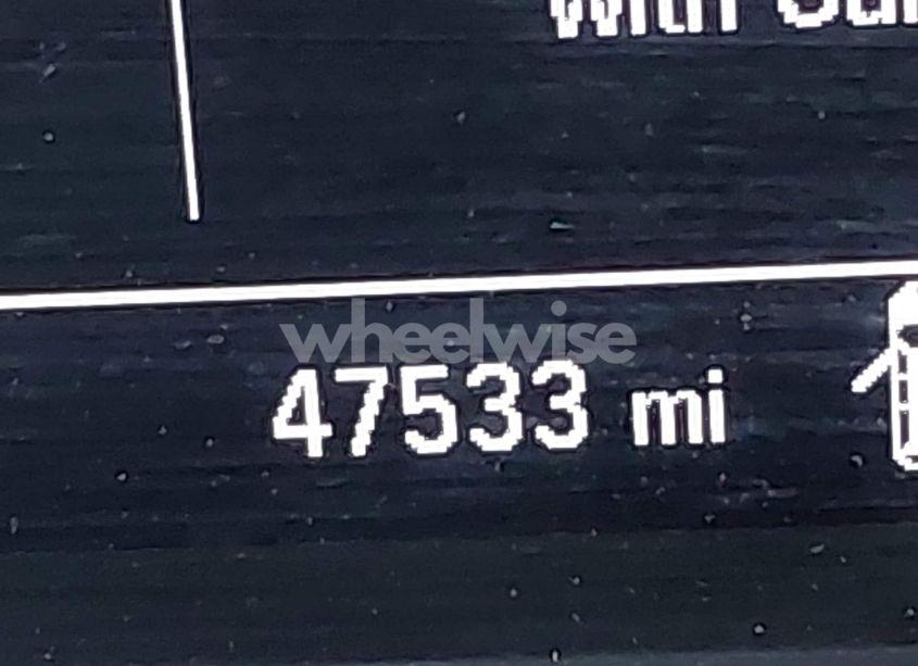 Photo 16 of 2019 Chevrolet Traverse 1LT (VIN 1GNERGKW1KJ148359)