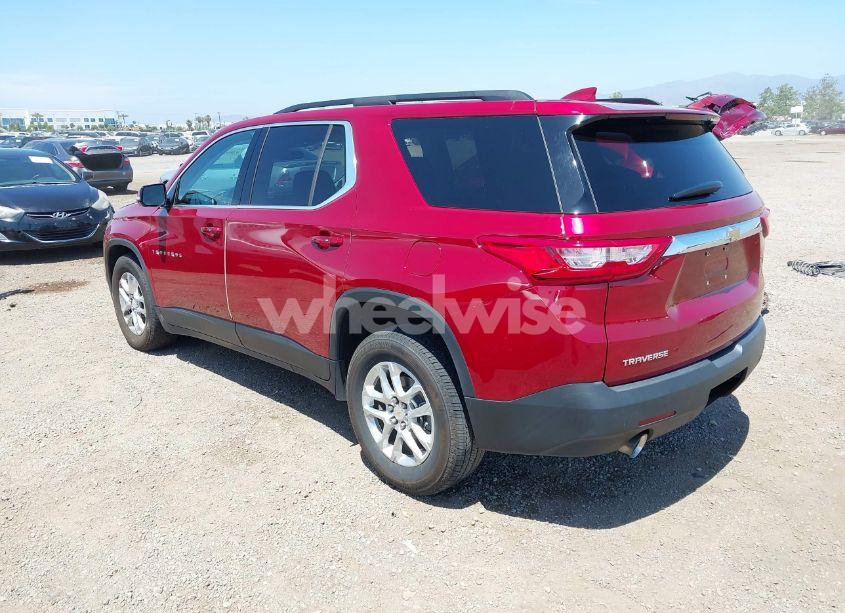 Photo 3 of 2019 Chevrolet Traverse 1LT (VIN 1GNERGKW1KJ148359)