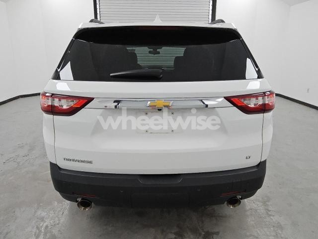Photo 3 of 2019 CHEVROLET TRAVERSE LT (VIN 1GNERGKW1KJ170118)