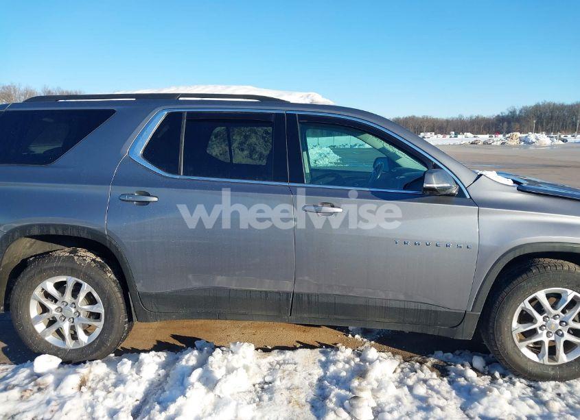 Photo 13 of 2019 Chevrolet Traverse 1LT (VIN 1GNERGKW1KJ263236)