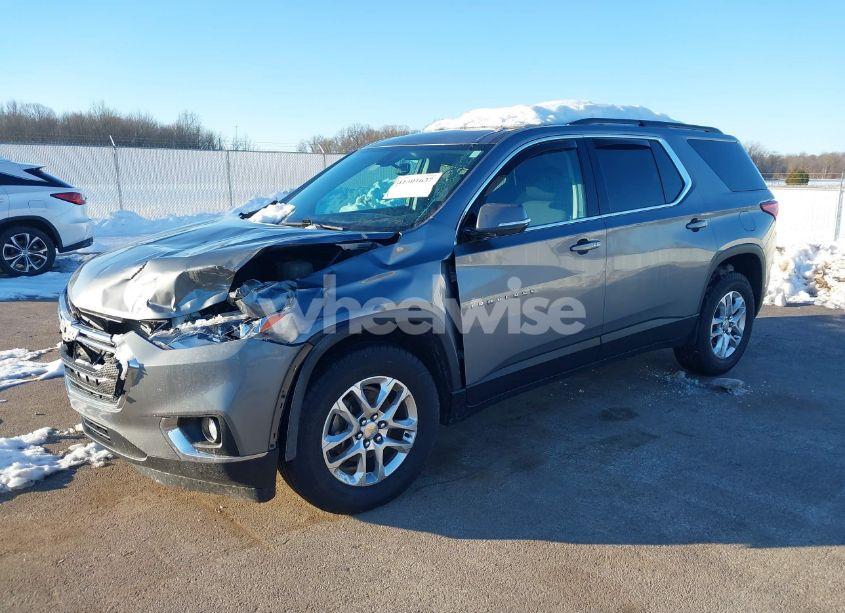 Photo 2 of 2019 Chevrolet Traverse 1LT (VIN 1GNERGKW1KJ263236)
