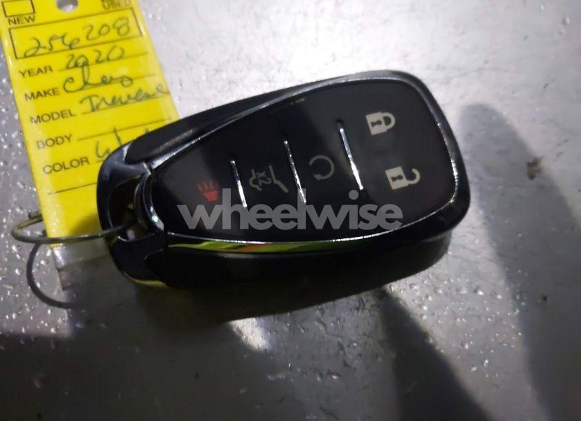 Photo 11 of 2020 Chevrolet Traverse FWD LT CLOTH (VIN 1GNERGKW1LJ139937)