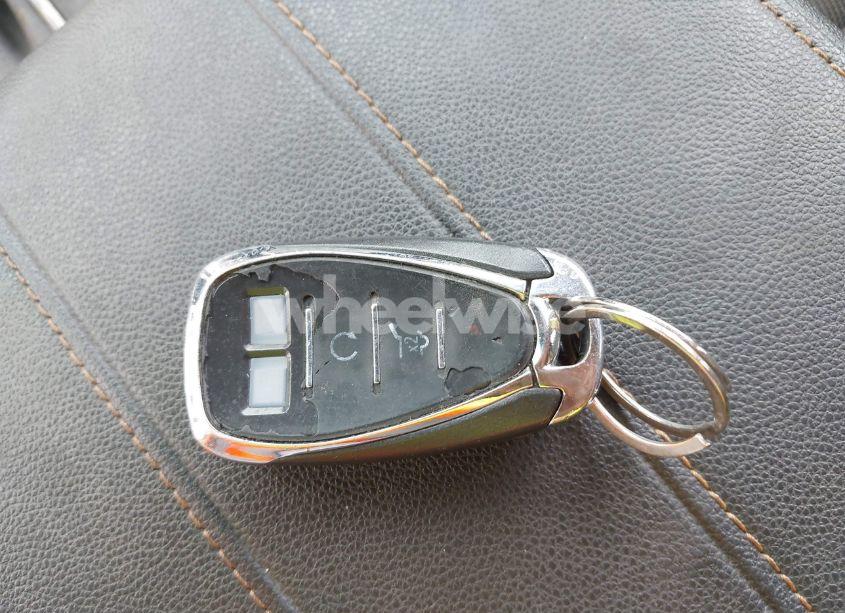 Photo 11 of 2020 Chevrolet Traverse FWD LT CLOTH (VIN 1GNERGKW1LJ231260)