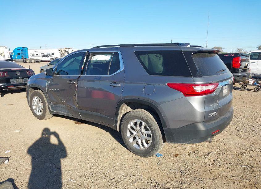 Photo 3 of 2020 Chevrolet Traverse FWD LT CLOTH (VIN 1GNERGKW1LJ243599)