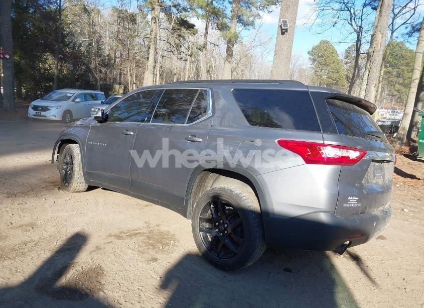 Photo 3 of 2020 Chevrolet Traverse FWD LT CLOTH (VIN 1GNERGKW1LJ247460)