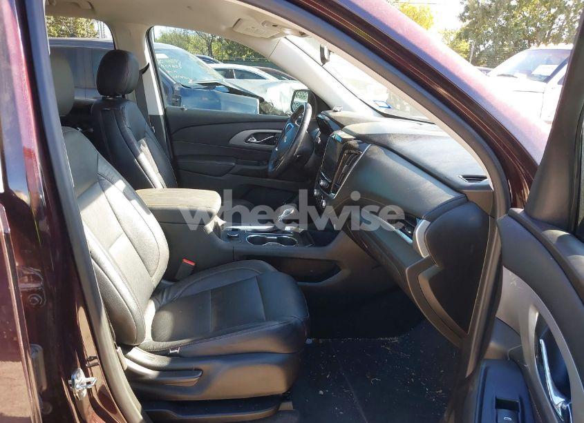 Photo 5 of 2021 Chevrolet Traverse FWD LT CLOTH (VIN 1GNERGKW1MJ118409)