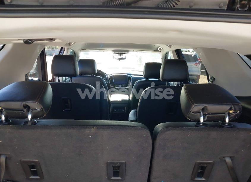 Photo 8 of 2021 Chevrolet Traverse FWD LT CLOTH (VIN 1GNERGKW1MJ118409)