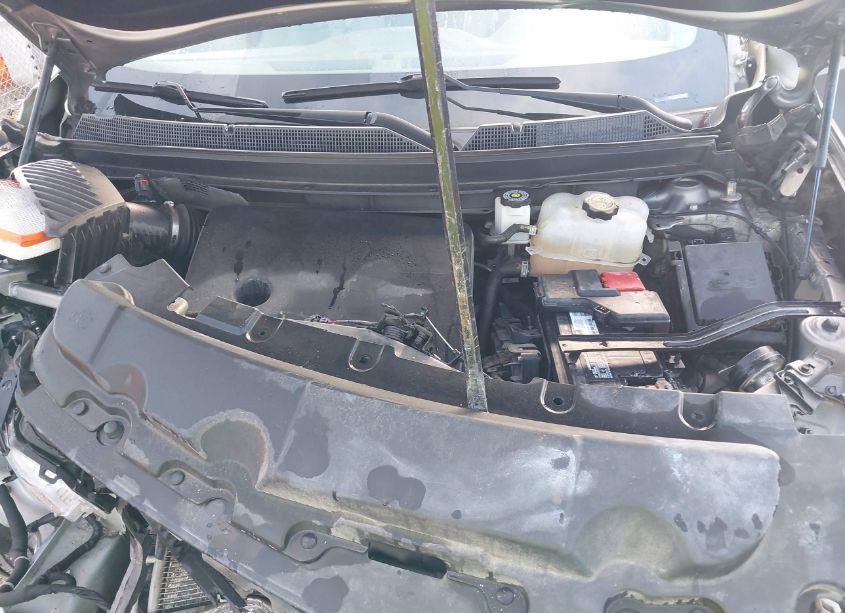 Photo 10 of 2018 Chevrolet Traverse 1LT (VIN 1GNERGKW2JJ198315)