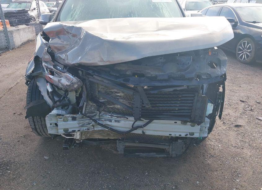 Photo 13 of 2018 Chevrolet Traverse 1LT (VIN 1GNERGKW2JJ198315)