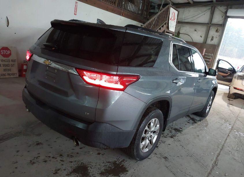 Photo 4 of 2019 Chevrolet Traverse 1LT (VIN 1GNERGKW2KJ112051)