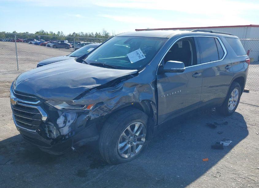 Photo 2 of 2019 Chevrolet Traverse 1LT (VIN 1GNERGKW2KJ119789)