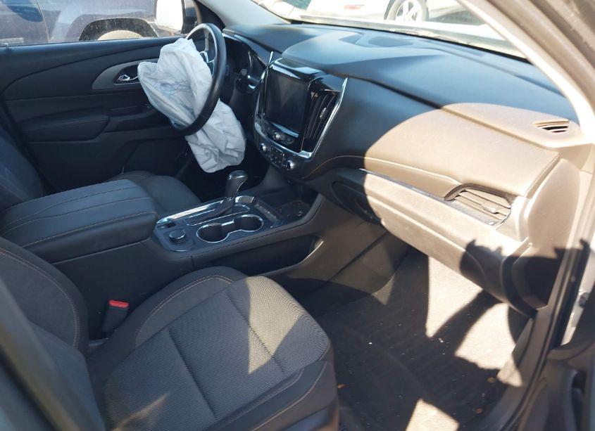 Photo 5 of 2019 Chevrolet Traverse 1LT (VIN 1GNERGKW2KJ119789)