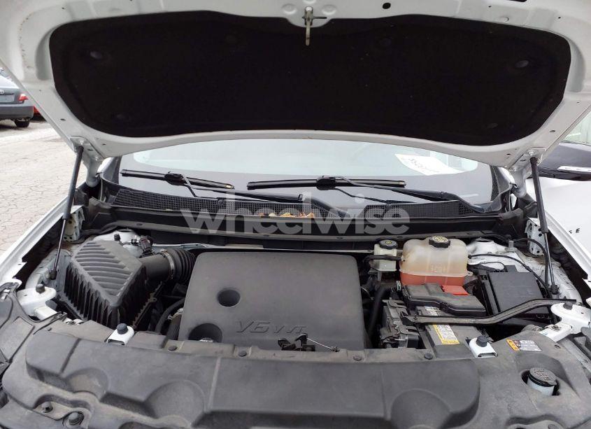 Photo 10 of 2019 Chevrolet Traverse 1LT (VIN 1GNERGKW2KJ158298)