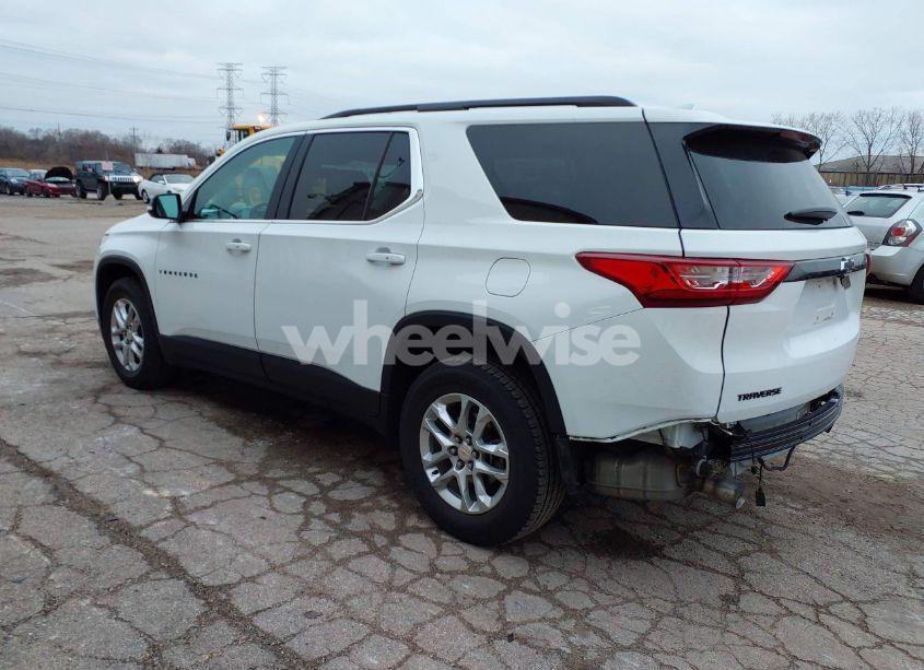Photo 3 of 2019 Chevrolet Traverse 1LT (VIN 1GNERGKW2KJ158298)