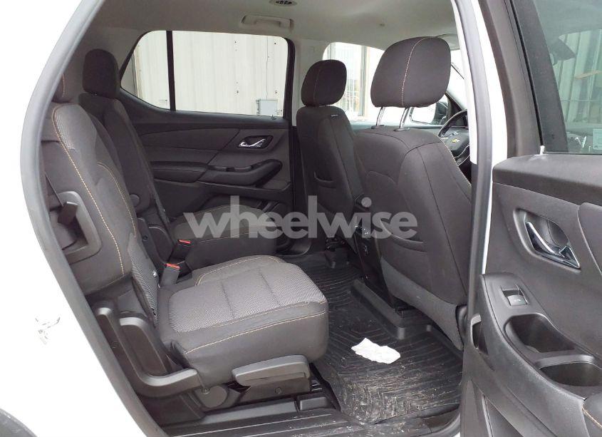 Photo 8 of 2019 Chevrolet Traverse 1LT (VIN 1GNERGKW2KJ158298)