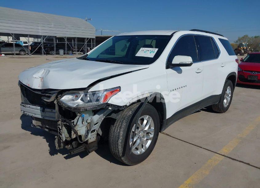 Photo 2 of 2020 Chevrolet Traverse FWD LT CLOTH (VIN 1GNERGKW2LJ152910)