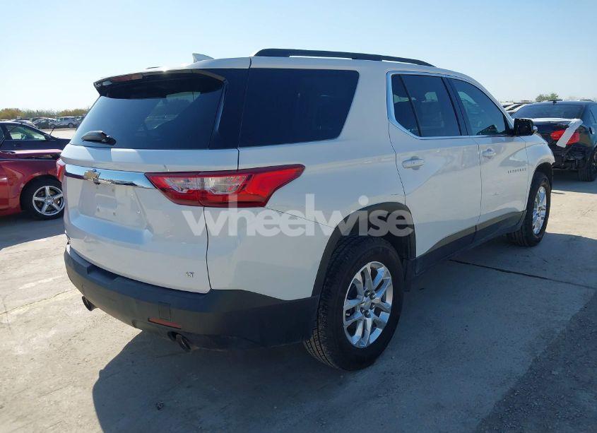 Photo 4 of 2020 Chevrolet Traverse FWD LT CLOTH (VIN 1GNERGKW2LJ152910)