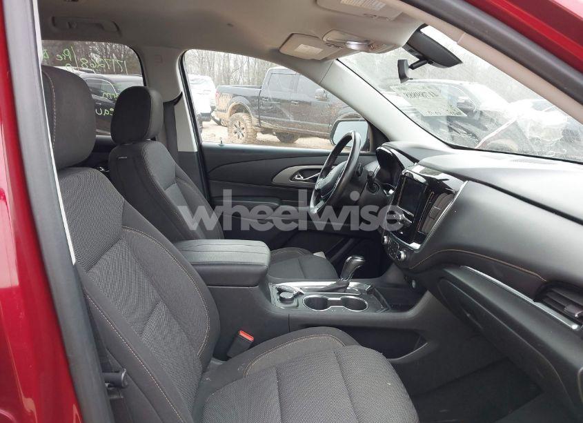 Photo 5 of 2020 Chevrolet Traverse FWD LT CLOTH (VIN 1GNERGKW2LJ197166)