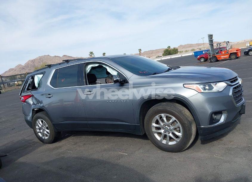 Photo 13 of 2020 Chevrolet Traverse FWD LT CLOTH (VIN 1GNERGKW2LJ240355)