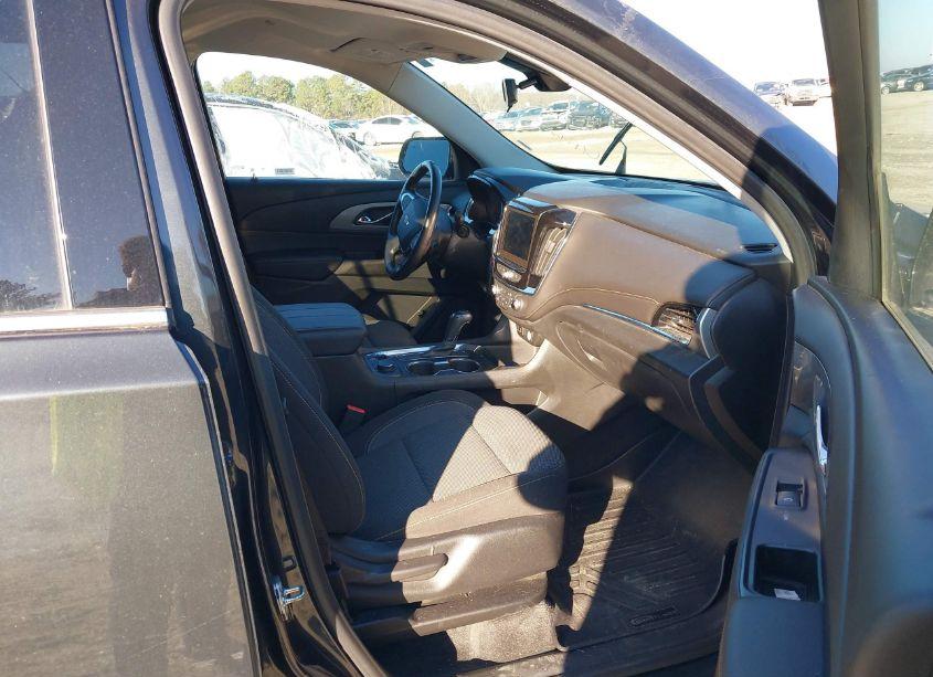 Photo 5 of 2020 Chevrolet Traverse FWD LT CLOTH (VIN 1GNERGKW2LJ296215)