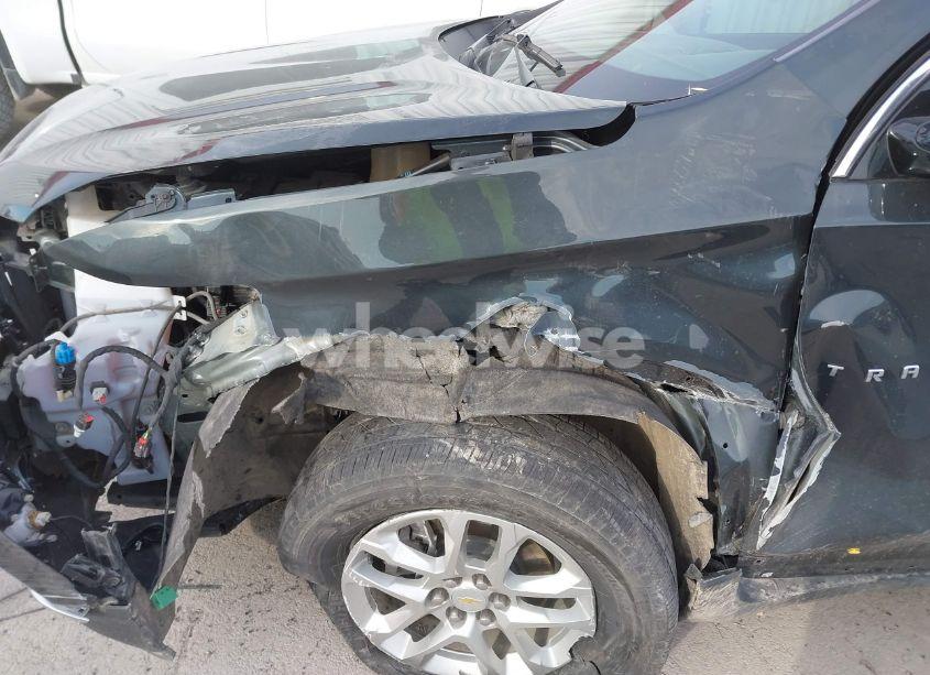 Photo 6 of 2020 Chevrolet Traverse FWD LT CLOTH (VIN 1GNERGKW2LJ317113)