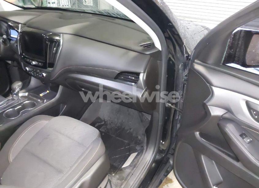 Photo 5 of 2021 Chevrolet Traverse FWD LT CLOTH (VIN 1GNERGKW2MJ167831)
