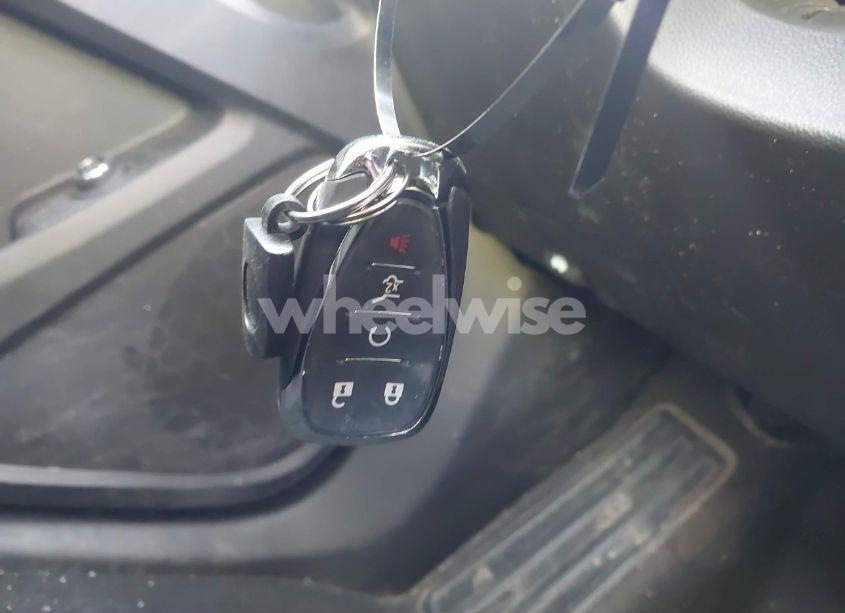 Photo 11 of 2021 Chevrolet Traverse FWD LT CLOTH (VIN 1GNERGKW2MJ170390)