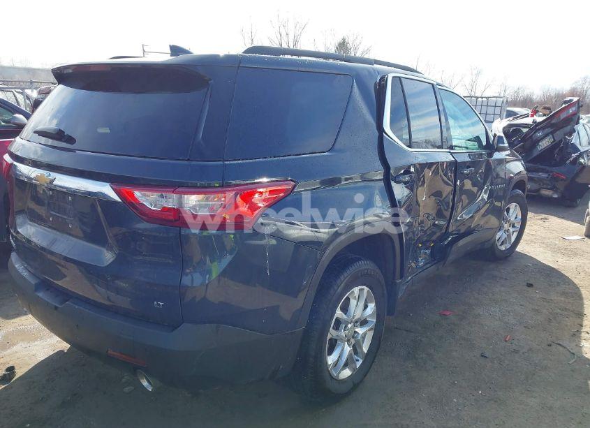 Photo 4 of 2021 Chevrolet Traverse FWD LT CLOTH (VIN 1GNERGKW2MJ170390)