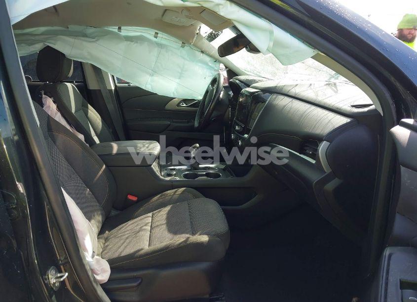 Photo 5 of 2021 Chevrolet Traverse FWD LT CLOTH (VIN 1GNERGKW2MJ170390)