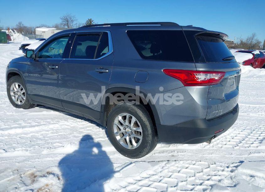 Photo 3 of 2021 Chevrolet Traverse FWD LT CLOTH (VIN 1GNERGKW2MJ219653)