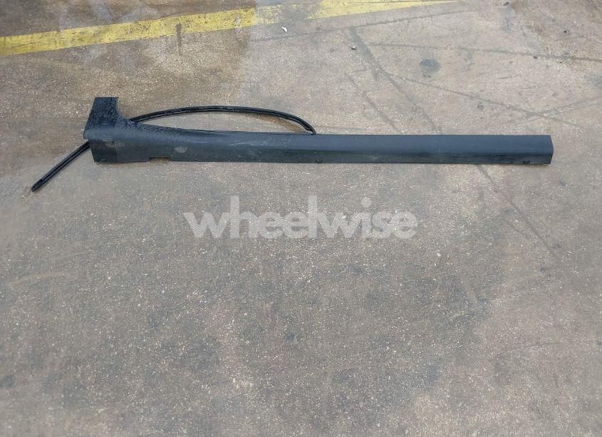 Photo 12 of 2023 Chevrolet Traverse FWD LT CLOTH (VIN 1GNERGKW2PJ189719)