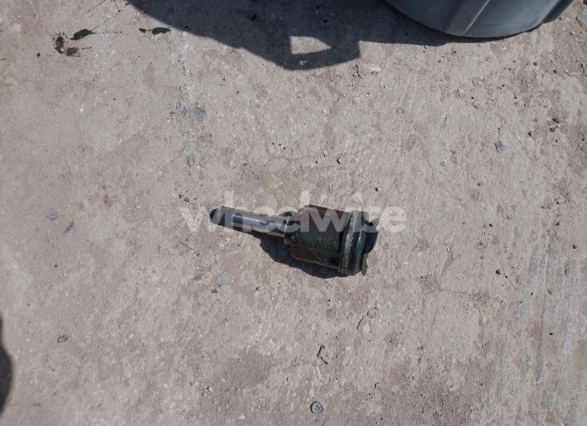 Photo 12 of 2018 Chevrolet Traverse 1LT (VIN 1GNERGKW3JJ173973)