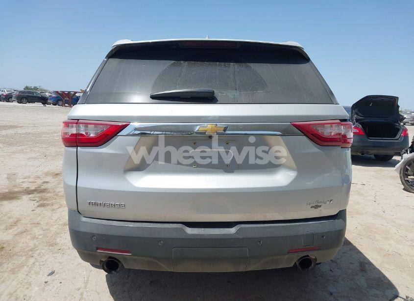 Photo 17 of 2018 Chevrolet Traverse 1LT (VIN 1GNERGKW3JJ173973)