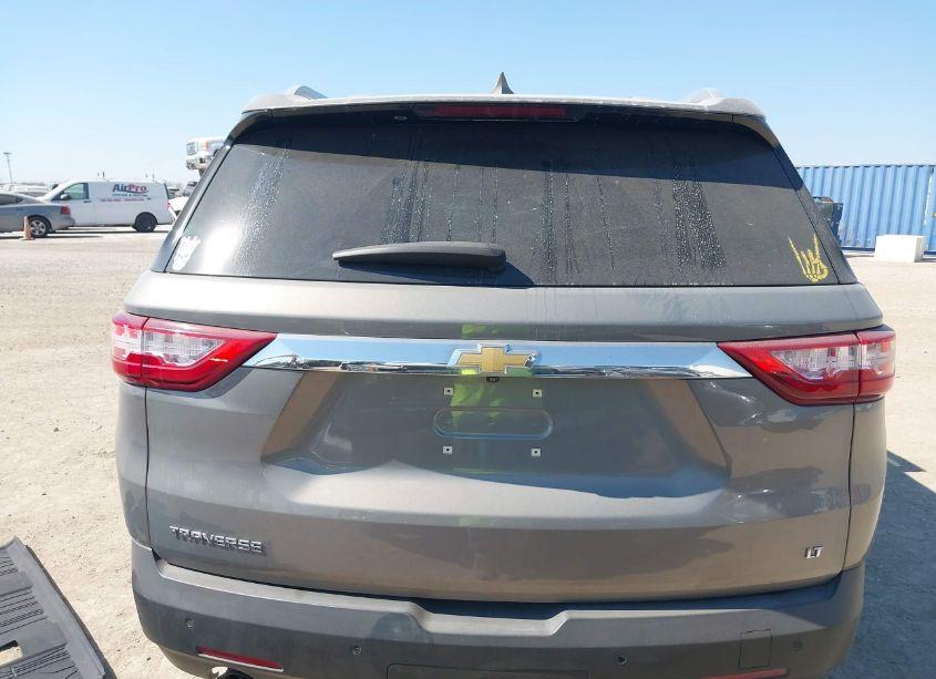 Photo 16 of 2018 Chevrolet Traverse 1LT (VIN 1GNERGKW3JJ174797)