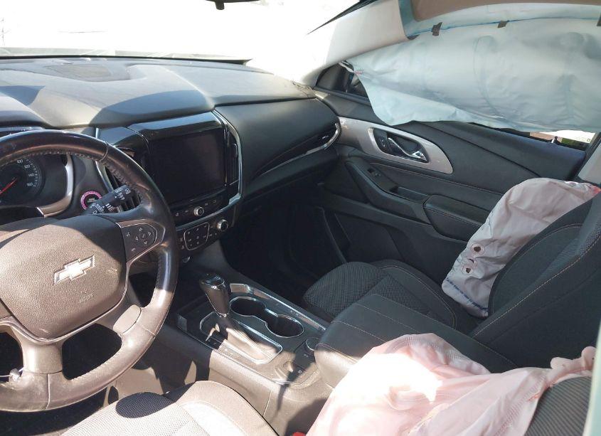 Photo 5 of 2018 Chevrolet Traverse 1LT (VIN 1GNERGKW3JJ174797)