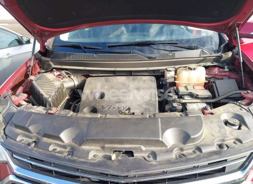 Photo 10 of 2018 Chevrolet Traverse 1LT (VIN 1GNERGKW3JJ190255)